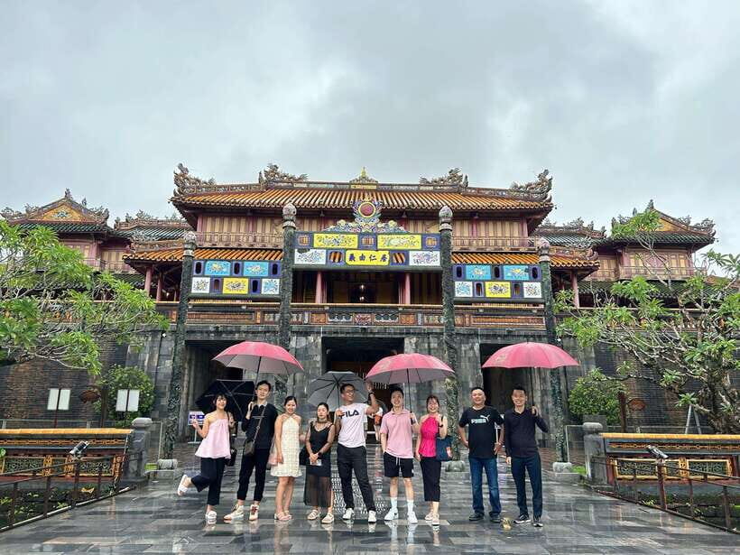 Official Hue: Dragon Boat, Imperial Citadel, & Market tour - Dong Ba Market: shopping with a plan (and time to wander)