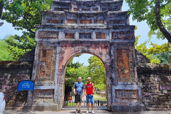 Private Hue City Tour by Car – Customize Your Own Stops - Hue Imperial City: plan for time, and budget for entry