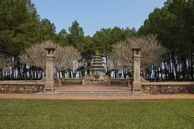 Private Hue City Tour by Car – Customize Your Own Stops - Thuy Xuan Incense-making village: a sensory break from monuments