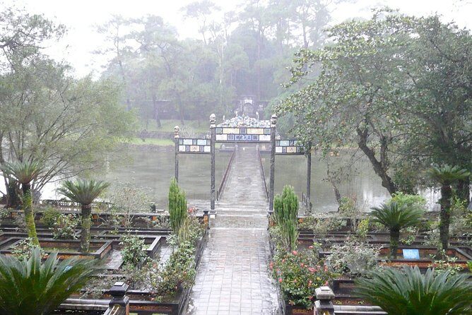 Private Hue Tombs & Pagoda Tour with Local Guide - A Private Pace Through Hue’s Emperor Tombs and Thien Mu Pagoda