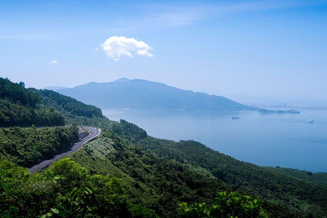 Scenic trip from Hue to Hoi An via Hai Van pass by car - Timing tips that make the day smoother